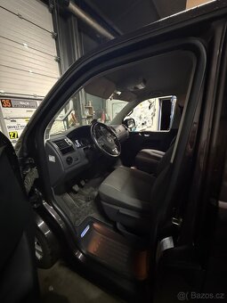 Volkswagen Multivan T5.1 103kw - 18