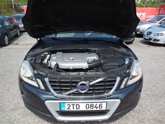 Prodám Volvo XC60, 2.4 D5 136kw 4x4 Automat Tažné - 18