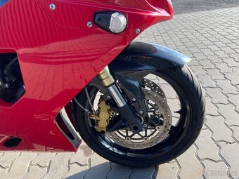 Suzuki Gsxr 600, 88KW, 23xxx km, nová STK - 18