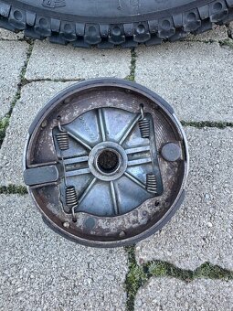 ČZ 125 T - přední a zadní kolo - 18