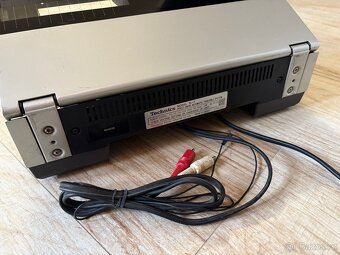 Tangenciální gramofon Technics SL-7 plný automat - 18