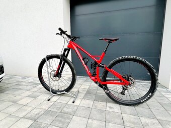 Celoodpružené kolo GHOST SLAMR 6.9 LC Karbon velikost M - 18