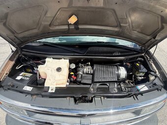 Chevrolet Express G1500 5.7 Vortec V8 - 18