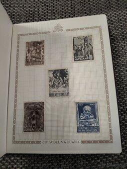 Album s Vatikánskymi známkami - 18