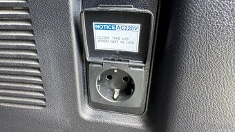 Dražba Toyota Land Cruiser LC 20 2.8 kombi 150 kW - 18