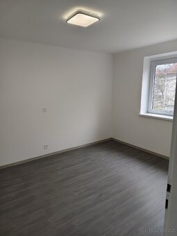 Podnájem bytu 2+1,54 m v Bílině sídliště SHD - 18