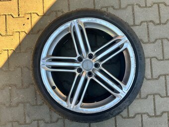 Originální použitá sada kol 20"- Letní pneu 255/35R20 97Y z - 18