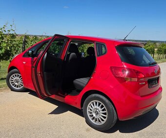 Kia Venga 1.4 16V 66KW/90PS R.V.01/2010 - 18