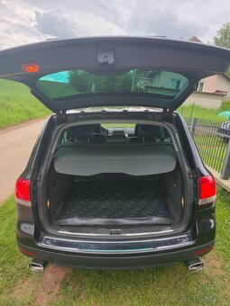 Touareg 5.0TDI V10, pěkný stav - 18