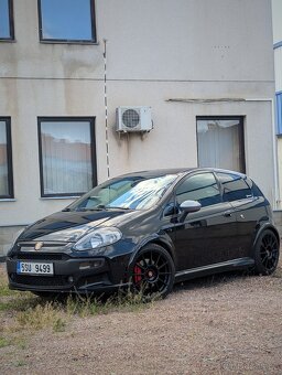 Fiat Punto Evo Abarth 132 kW 1.4 multiair - 18