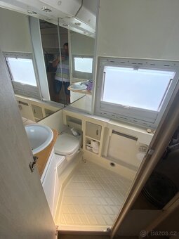 KNAUS TRAVELLER 640 - 18