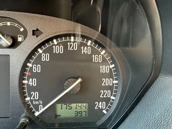 Škoda Fabia, 1.4 16V, 74kw Elegance Klima - 18