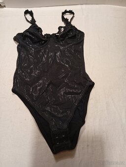 Prodám prádlo - 23 ks - vyřazené - 18