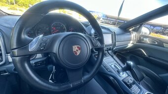 Porsche Cayenne Turbo 958 r.v.2010 - 18
