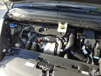 Citroën Grand C4 Picasso 1,6 HDI, 7 míst - 18