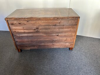 Komoda biedermeier hezký model. - 18