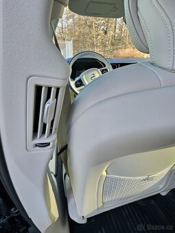 VOLVO XC 60 2.0 D 4x4 - 18