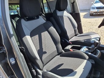 Citroen C4 Grand Picasso 2.0HDi 110KW Panorama, Tažné - 18