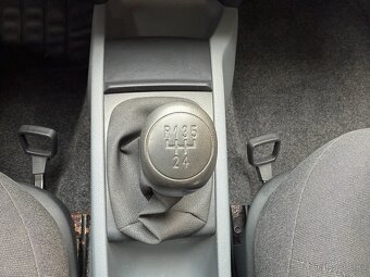 Škoda Fabia, 1.2i, 40kw Původ ČR Nová STK - 18
