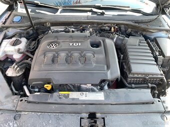 VOLSVAGEN PASSAT 2.0 TDi 176kW 4x4 DSG HIGLINE - 18