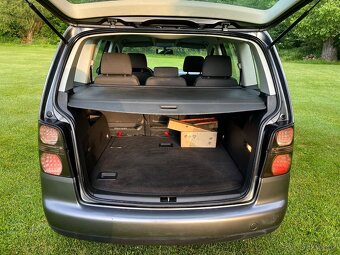 ►► VOLKSWAGEN TOURAN 2.0 TDI • NOVÁ STK ◄◄ - 18