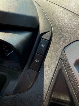 Ford Transit Custom 2.2 TDCi Navigace - 18