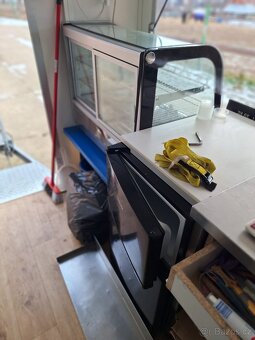 Gastro přivěs - 18