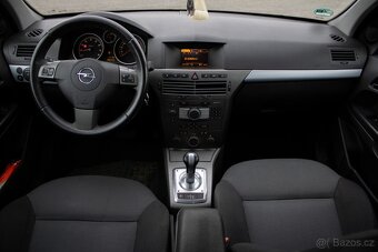 Opel Astra Sport Tourer 1.6 MPI 77 kW - 18