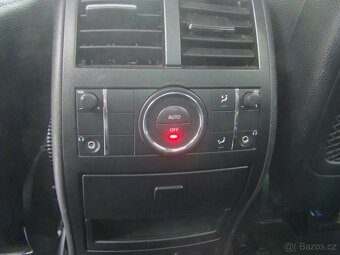 Mercedes-Benz GL 450 V8 4MATIC 7-MÍST - 18
