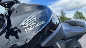 Honda CB1000R r.v. 2008 - 18