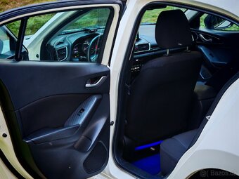 Mazda 3 - 2015 - 2.0 - 18