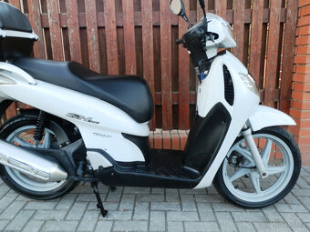 Honda SH 125i - 18