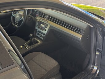 VOLKSWAGEN PASSAT 1.MAJ EL. KUFR CARPLAY SERVIS - 18