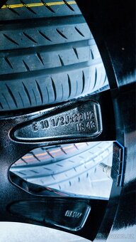 Sada alu s pneu BMW X7 - 18