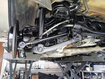 Jeep Grand Cherokee 3,6L V6 LIMITED 4x4, Facelift, 98.000km - 18