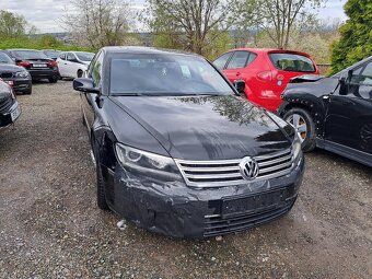 Volkswagen phaeton 3.0 tdi 4x4  havarovany predni naraznik - 18