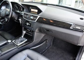 Mercedes-Benz Třídy E 220CDI AVANTGARDE A/T 2xKOLA - 18