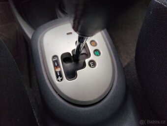 Toyota Yaris 1,3 VVT-i / automat / - 18