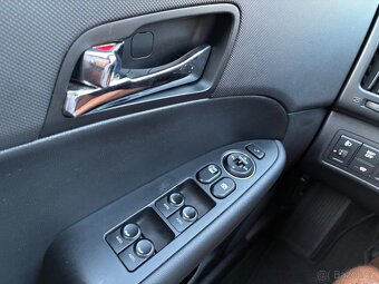 Hyundai i30, 1,6CRDi 85kW 2.maj. STK 09/2027 - 18
