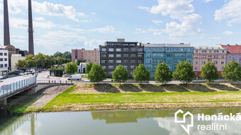 Prodej prostorného bytu 4+1 v Přerově, nábřeží... - 18