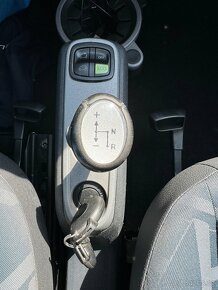 Prodám Smart 451cabrio 1,0 52 kW provoz 2008 110 t km - 18