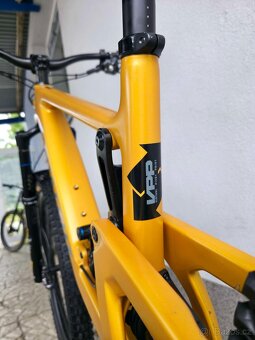 Horské kolo Santa Cruz Bronson 4.1 CC 2023 Mullet - 18