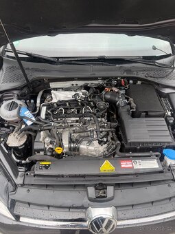 Volkswagen Golf 7 variant 1,6 TDI - LOUNGE EDITION - 18
