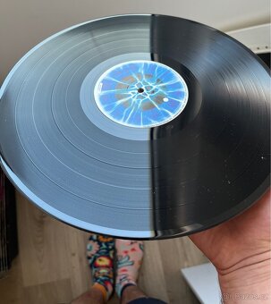 Def Leppard – Adrenalize - 18
