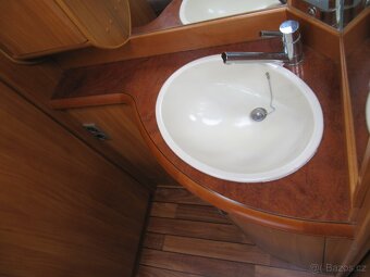 Prodám karavan Hobby 540 ufe,model 2008 + mover + předstan. - 18