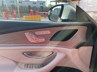 Mercedes Benz CLS 450 4 MATIC - 18