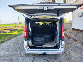 Renault Trafic Minibus - 18
