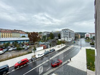 Pronájem bytu 1+kk 42 m², Praha - Smíchov, ev.č. N08568 - 18