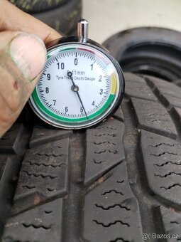 205/60/16 zimni pneu CONTINENTAL a FIRESTONE 205/60 R16 - 18
