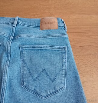Wrangler dámské slim džíny vel. M/W28/L34 - 18